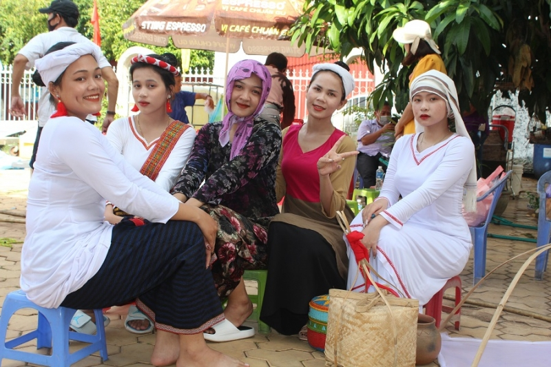 Tưng bừng sắc màu văn hoá các dân tộc tỉnh Bình Thuận (20/8/2022)